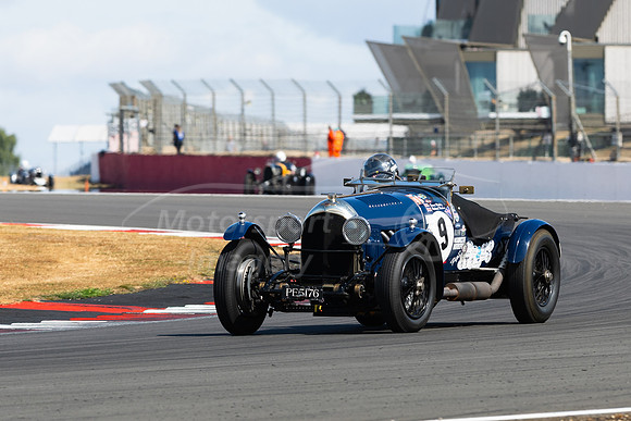 9 Richard Hudson