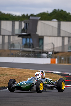50 Philipp Buhofer