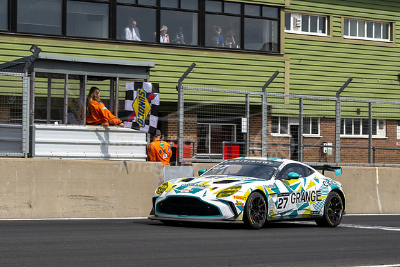 27 Daniel Lavery/Darren Turner