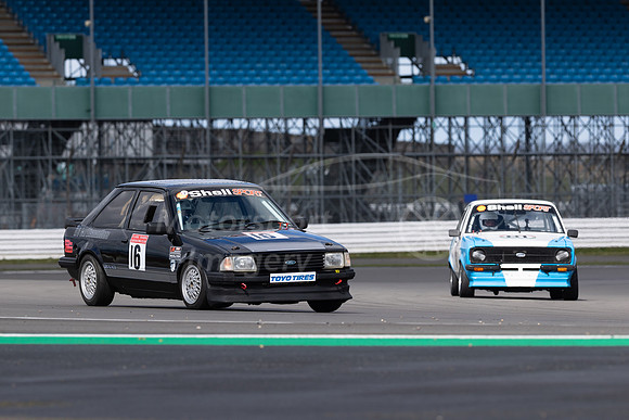 16 Anton Martin