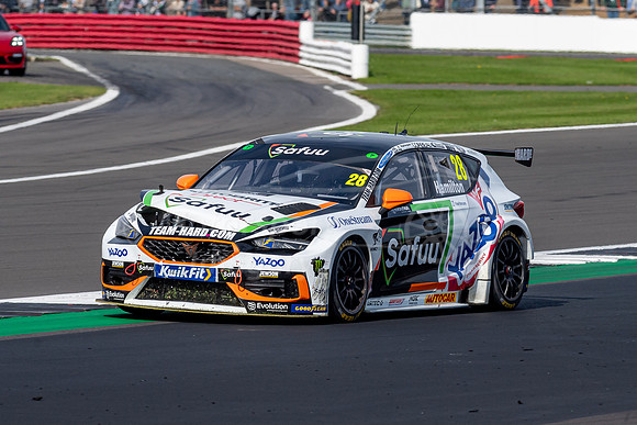 28 Nicolas HAMILTON,  Yazoo with Safuu.com Racing Cupra