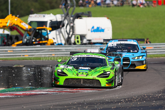 3 Mike Price/Callum Macleod