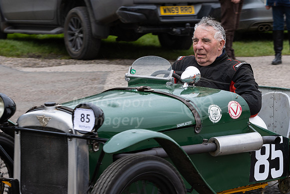 85 Graham Beckett