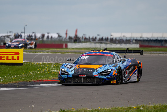 88 Alex West / Marvin Kirchhöfer