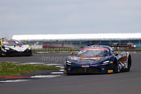 67 Simon Orange / Michael O'Brien