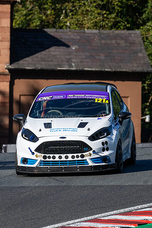 121 Jason HENNEFER