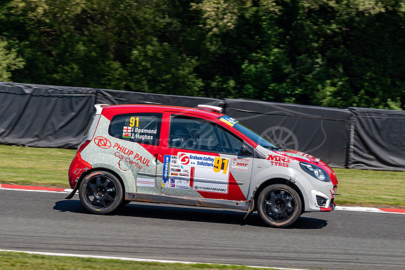 91, Ian Beamond, Zak Hughes,  Renault Twingo R2 Evo,
