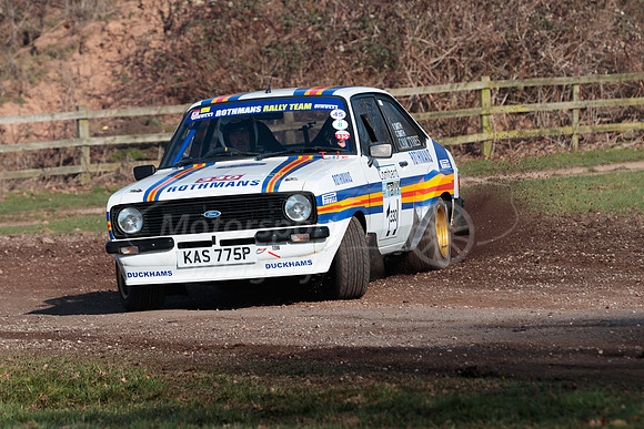 330 Mark Smith - Ford Escot MK2 Rothmans