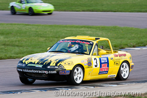 MX5 Championship Rockingham