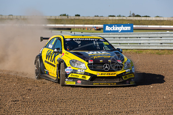 Adam Morgan having an "off" in race 3