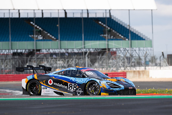 88 Alex West / Marvin Kirchhöfer