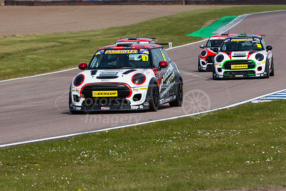 87  Paul BELL, Mini Challenge, Rockingham