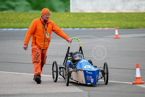64 Denefield Racing - Denefield School