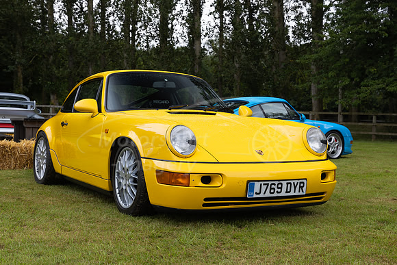 J769 DYR  Porsche 911