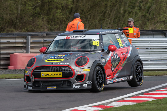 88  Reece Barr