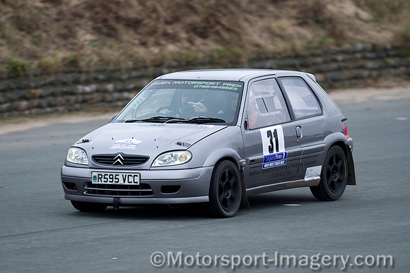 Mathew Roberts, Richard Beswick, Citroen Saxo