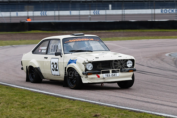 32  Stuart Mead / Tom Bishop
