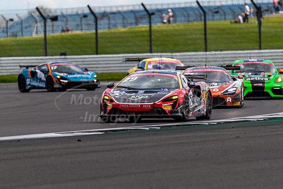29 Ian Gough / Tom Wrigley