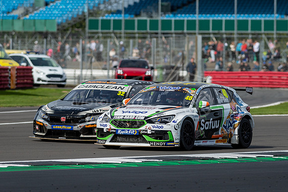 40 Aron Taylor-Smith, Yazoo with Safuu Cupra