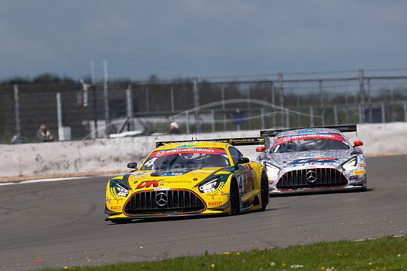 4 James Cottingham / Jonny Adam