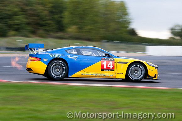 Tom Black, Stuart Hall, Aston Martin DBRS9