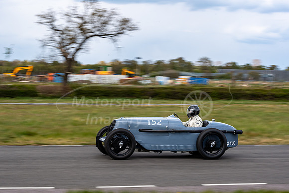 152  Andrew CRAVEN,  MG RILEY