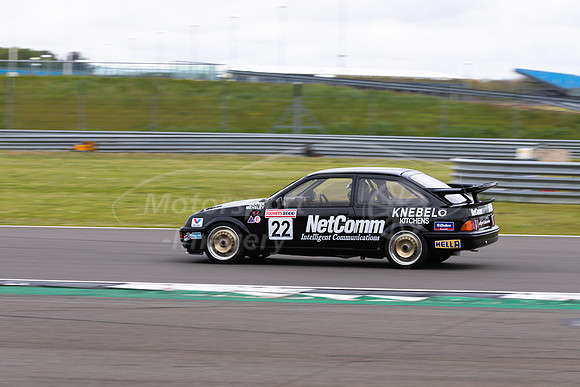 22 Paul Mensley