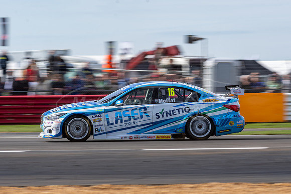 16 Aiden MOFFAT, Laser Tools Racing Infiniti