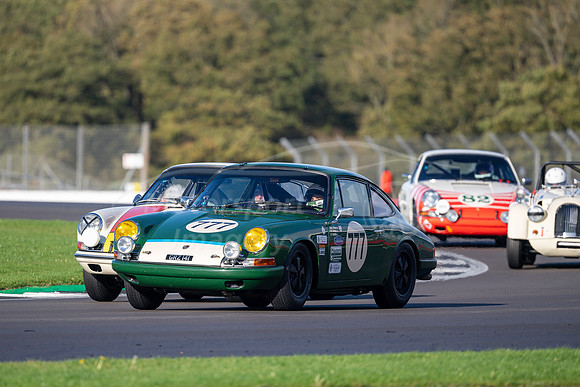 777 Guy Ziser / Richard Tuthill