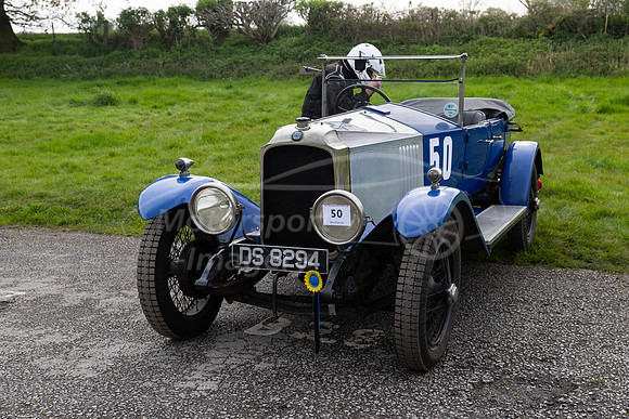 50 Roger Thorpe