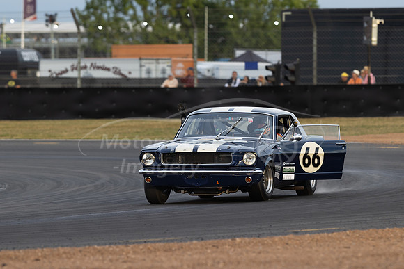 66 James Thorpe / Phil Quaife