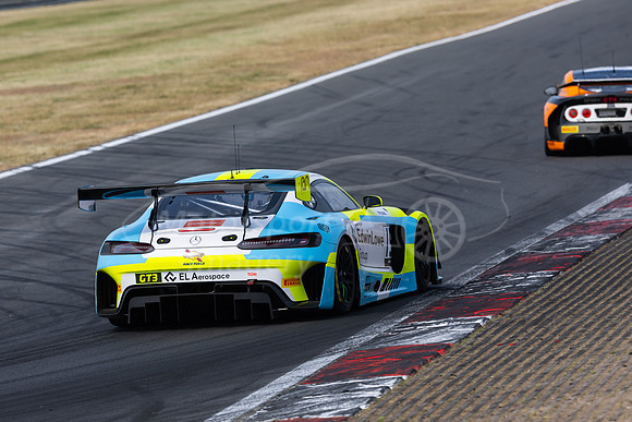 15 John Ferguson / Raffaele Marciello