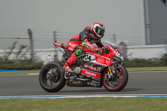 34 Davide Giugliano Ducati Panigale R Aruba.it Racing