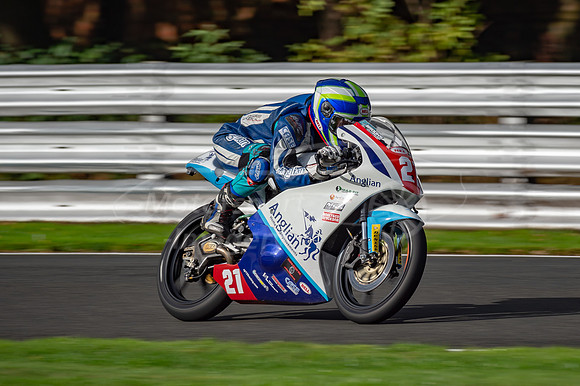 21 Daniel BROOKS
