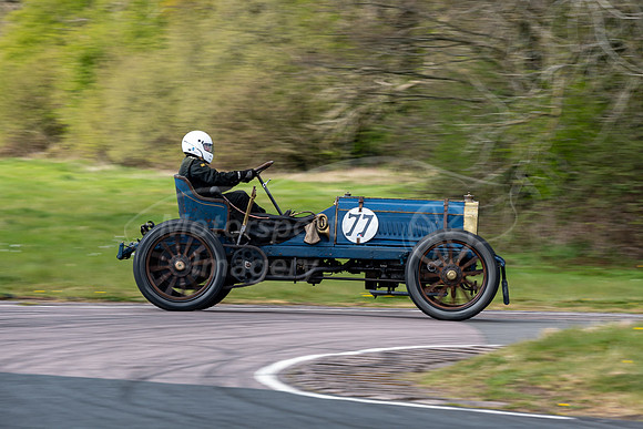 77  John DEVEUVE, BRASIER RACE ABOUT