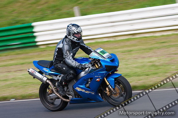 Kawasaki ZX6R Bike 190