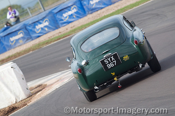 Jon Gross, Aston Martin DB Mk III