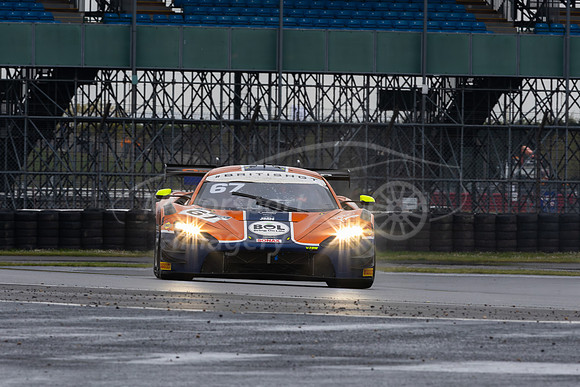 67 Simon Orange / Tom Roche