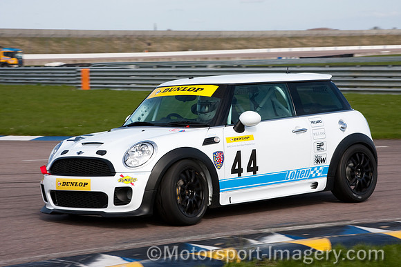 Andrey Magiy, Mini Cooper