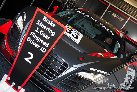 33  Belgian Audi Club Team WRT   Audi R8 LMS  Oliver Jarvis / Fr
