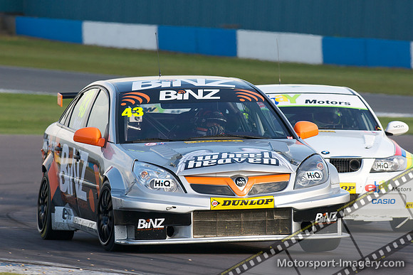 Lee Wood, Vauxhall Vectra