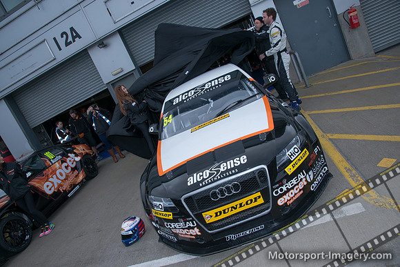 Hunter Abbott, Audi