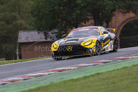 69 Stephen Walton / Chris Hart