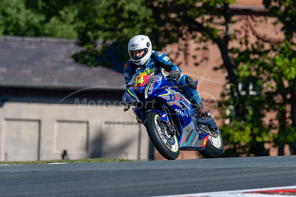 44 Ewan Potter Yamaha,