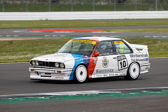 17 Mark Smith