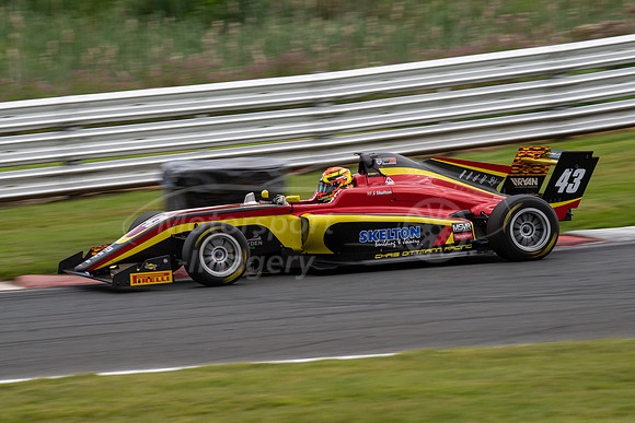43  Josh SKELTON