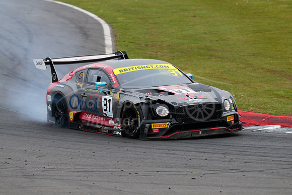 31  JRM Racing - Bentley Continental GT3  Seb Morris / Rick Parf