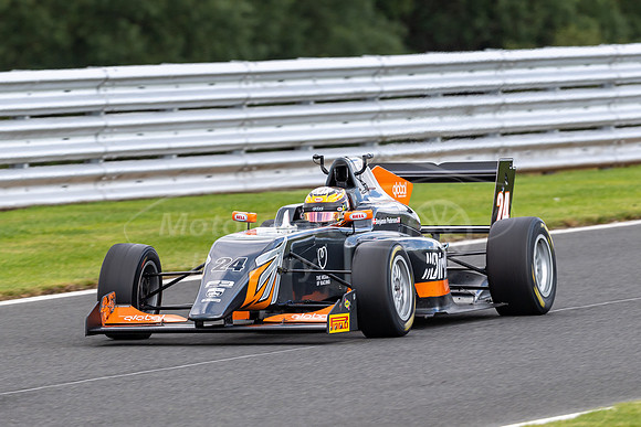 24  Benjamin PEDERSEN