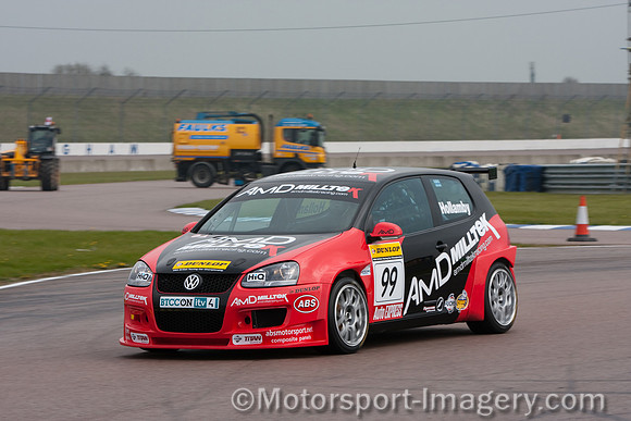 Simon Hollamby - VW Golf MK5