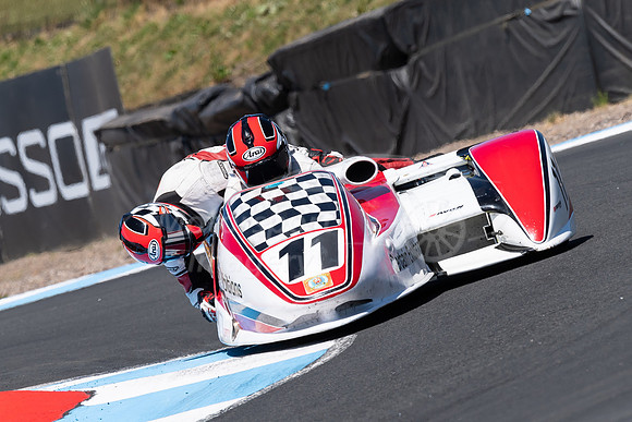 11Dean Nicholls   Kenny Cole